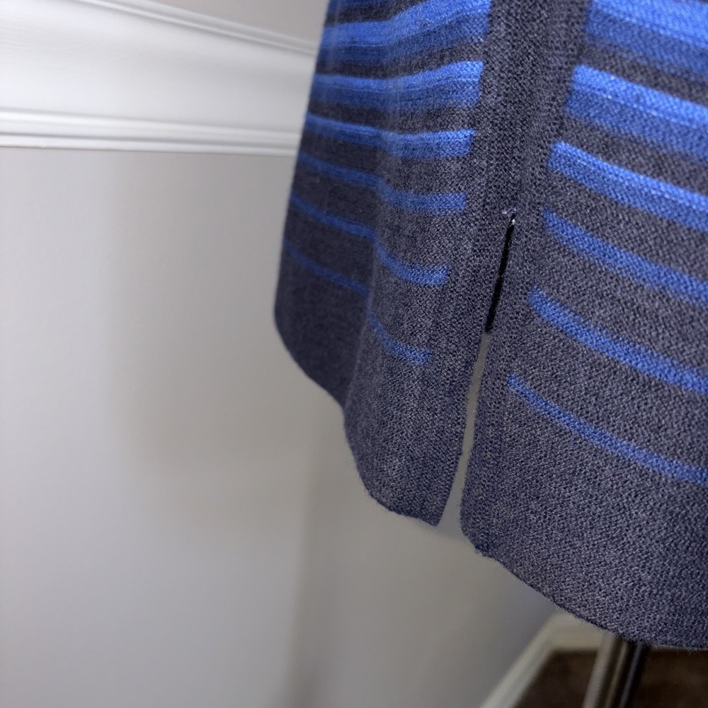 T By Talbots Top Women's XL Blue Ombre Stripe Drawstring Cowlneck Minimalist - Picture 11 of 15